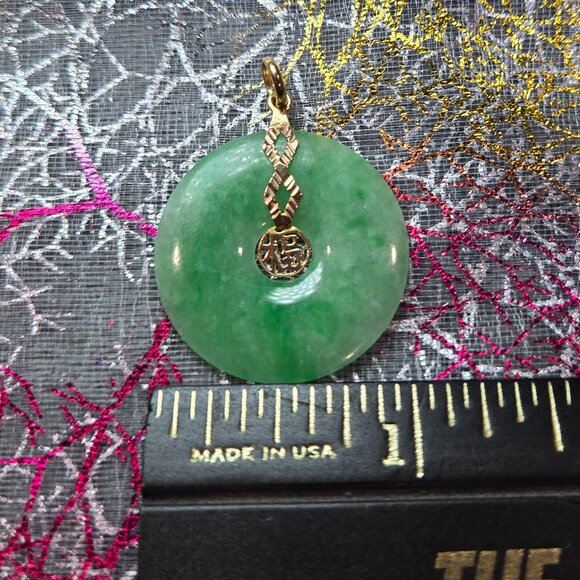 Elegant Jade "Fu" Pendant with Gold Bale – Lucky Charm Necklace 🍀 - Picture 10 of 11